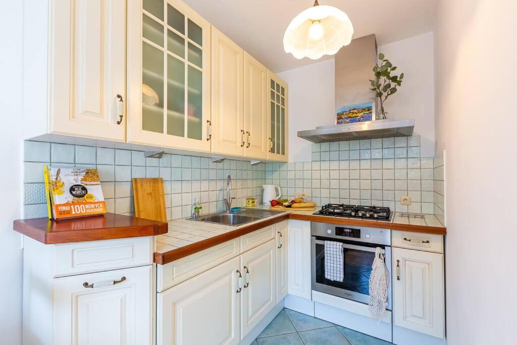 Appartement Cozy, Bright, Comfy Studio Next To The Old Town. à Varsovie Extérieur photo